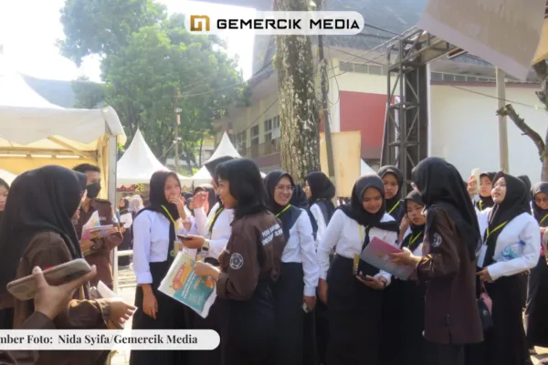 Sumber Foto JohnGemercik Media 8