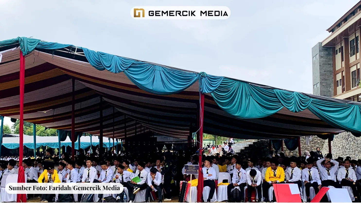 Sumber Foto JohnGemercik Media 15